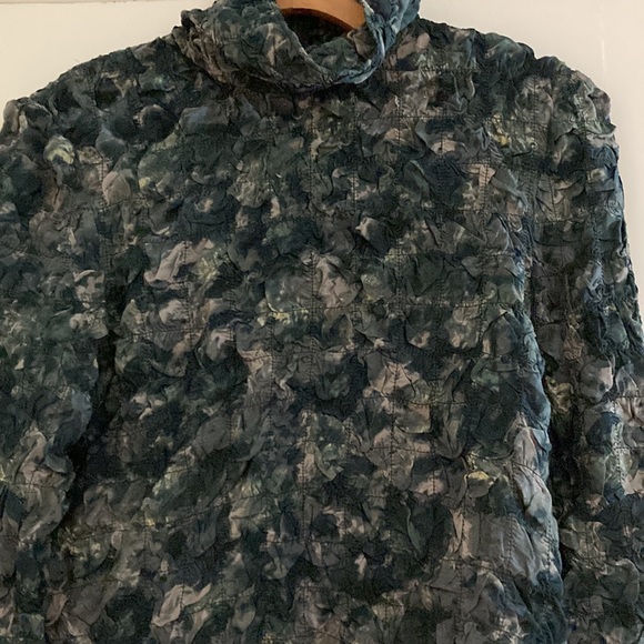 Stockholm Atelier & Other Stories Black Print stretch texture crop top sz 10 NWT - Picture 2 of 13